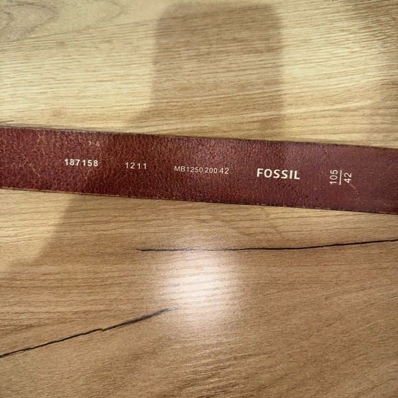 Vintage Fossil Brown Belt Genuine Leather Silver Buckle Men’s‎ size 42 48” - Picture 9 of 9